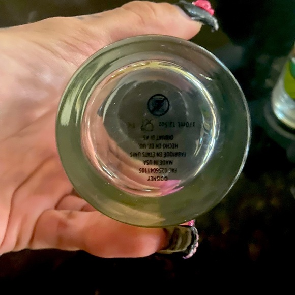 Hocus-pocus WDW exclusive, set a four glasses NEW - Picture 4 of 4